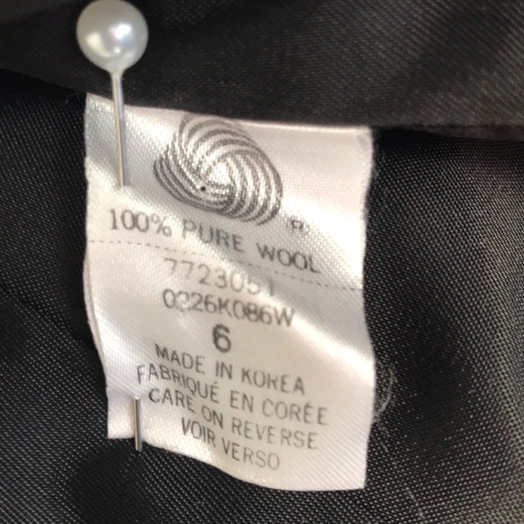 Tahari Vintage Gray Wool Pencil Skirt Suit Sexy back Zipper Power Suit size 6 - Picture 13 of 16